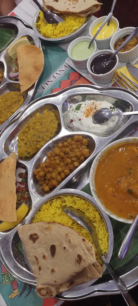 Le Gandhi Gallery Image